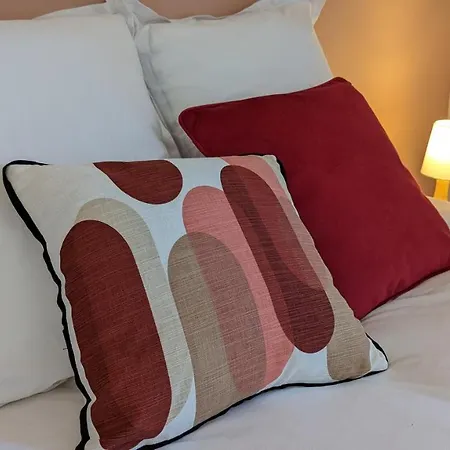 Le Cosy & Reposant, 3 Etoiles, 6p, 7 Min Ocean & Plage, Apartment